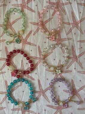 Crystal Beaded Flower Charm Bracelet - Multiple Colors